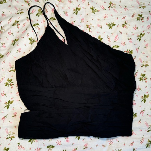 ZARA Asymmetrical Crop Top (XS) - Picture 1 of 4